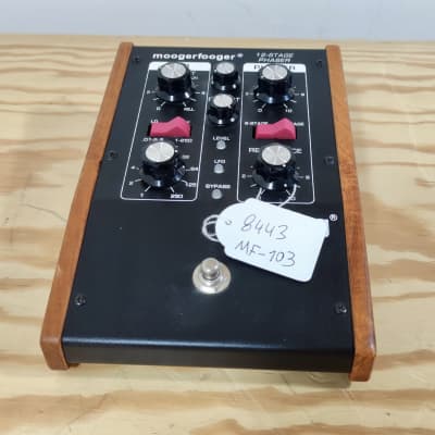 Moog MoogerFooger MF-103 12-Stage Phaser | Reverb Brazil