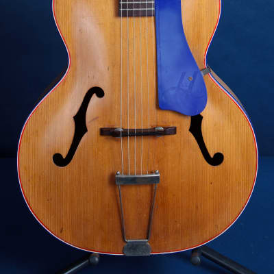 Harmony All American H1492 1940 / Big & Bold! image 2