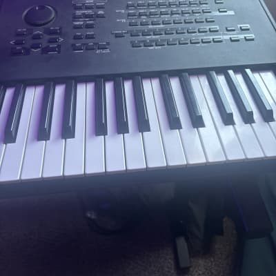 Yamaha Motif XF 6 Production Synthesizer 2010s - Gray