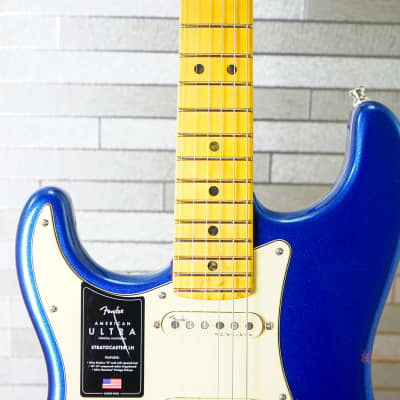 Fender American Ultra Stratocaster Left-Handed with Maple Fretboard - Cobra Blue image 3