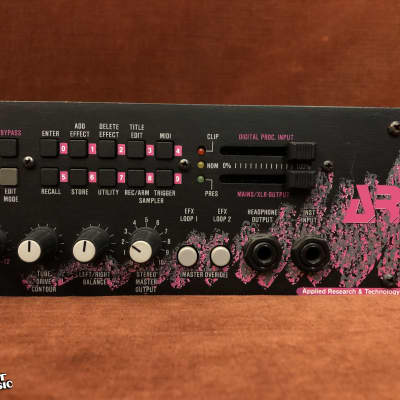 ART SGX 2000 Guitar Tube Preamp / Multi-Effects Processor w/ X-11