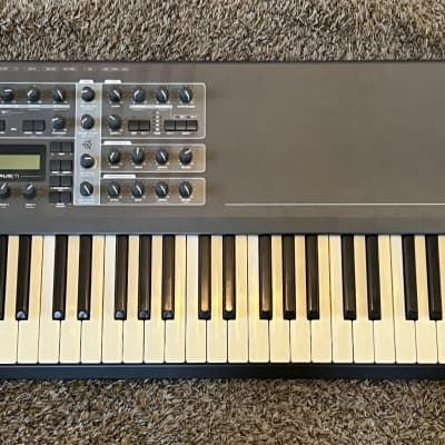 Access Virus TI 61-Key Digital Synthesizer - Mint