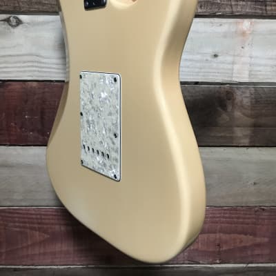Fender American Standard Stratocaster Left-Handed RW Olympic White 1989 image 3
