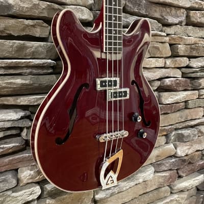 Guild Starfire I Semi Hollow body Short Scale bass - Cherry Red *FLOOR MODEL/DEMO UNIT BLOWOUT* image 3