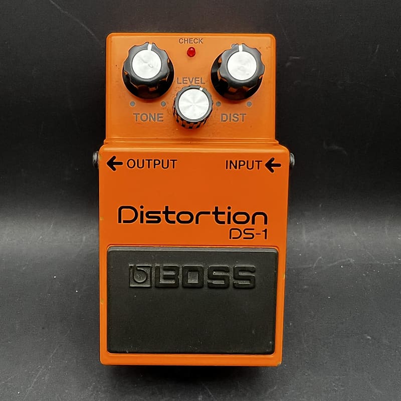 Boss DS 1 DISTORTION