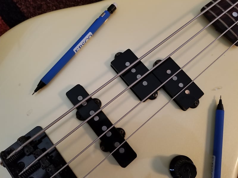 日本人気超絶の Pearl ジャパンビンテージ type BASS SG ベース