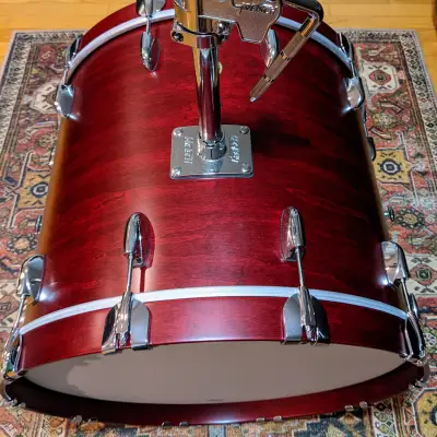 NEW Gretsch Broadkaster 2022 Satin Rosewood 22x18 Kick / Bass Drum With Tom Arm Mount. image 10