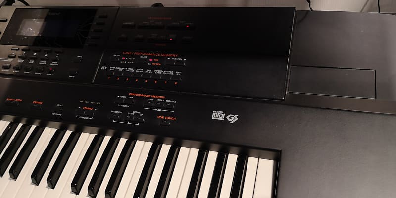 Roland JV-1000 Music Workstation | Reverb Canada