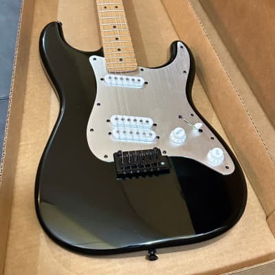 Fender Squier Contemporary Stratocaster Special Electric Guitar - Black image 5