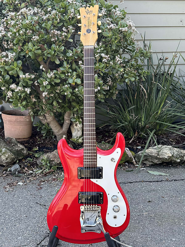 Mosrite Ventures 2 1966 - Candy Apple Red image 1