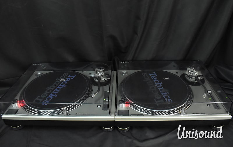 Technics SL-1200 MK5 Silve pair Direct Drive DJ Turntable in very good  Condition