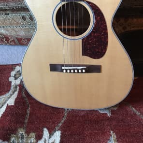 Relisted: Guild USA M40 Troubadour Acoustic Guitar w/OHSC. Westerly F20 Specs per Guild. image 1