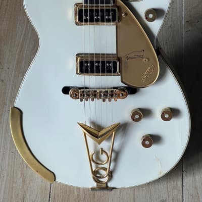 Gretsch 6128 Duo Jet White Penguin Conversion  1955 - a genuine '55 Jet converted into a perfect Hump Top White Penguin. for sale