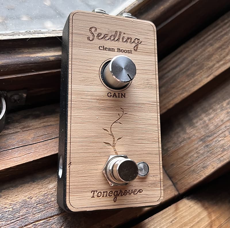 a photo of a guitar booster pedal I call 'Seedling'