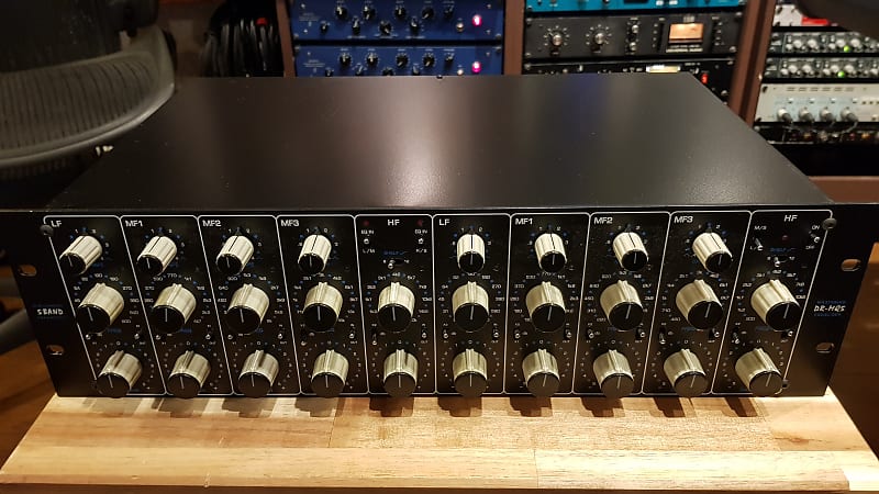 DIY Racked MQ-5 Mastering EQ | Reverb