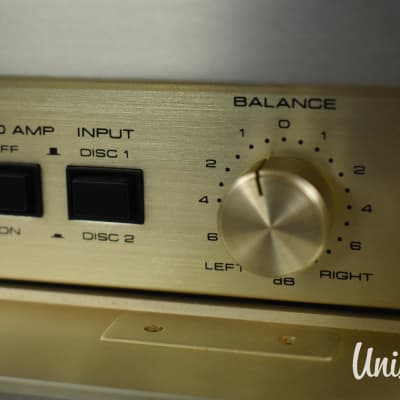 Accuphase C-220 Stereo Control Amplifier In Very Good Condition image 4