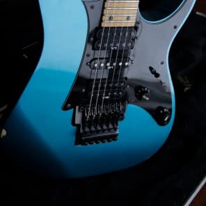 極薄ネックの進化系！Ibanez RG550がクールな日本製で登場