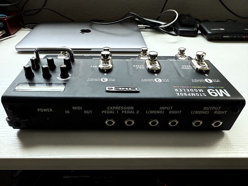 Amazon.com: Line 6 M9 Stompbox Modeler Guitar Multi Effects
