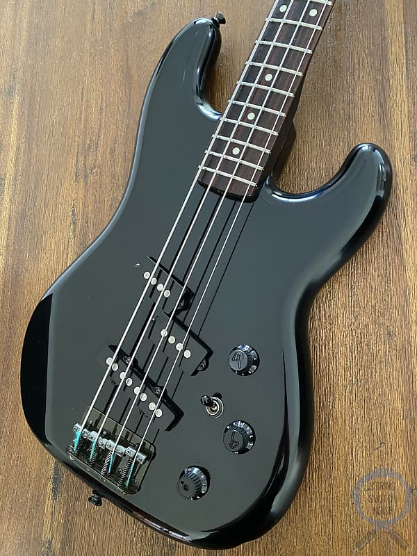 Fender Jazz Bass, Special, P/J Slant, Black, 1986, Medium 32