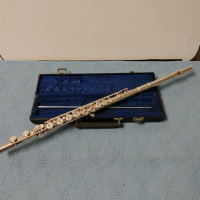 Gemeinhardt M2 Student Model Flute With Hard Shell Case Ready To Play image 1