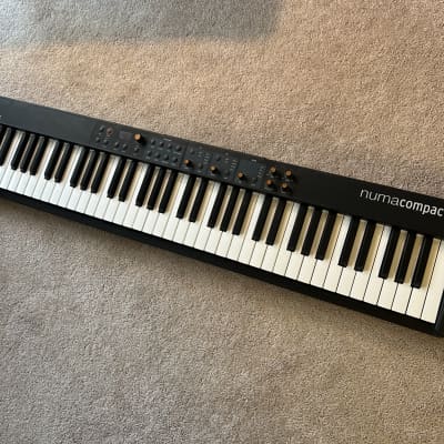 Roland Go:Piano 61 Key Digital Piano, Black at Gear4music