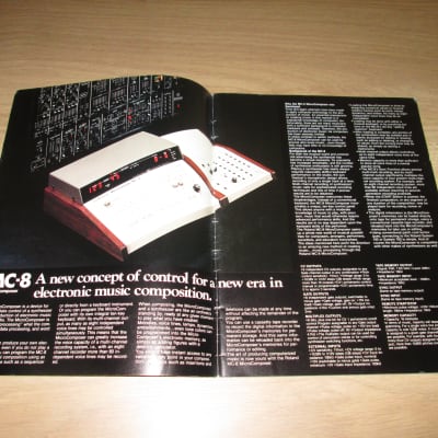 Roland Volume 3 Catalog  – 1980 - Original Vintage Synthesizer Brochure - RARE Bild 2