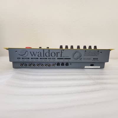 Waldorf Q Rack Synth - 16-Voice Rackmount Synthesizer 1999 - 2011 - Yellow image 6
