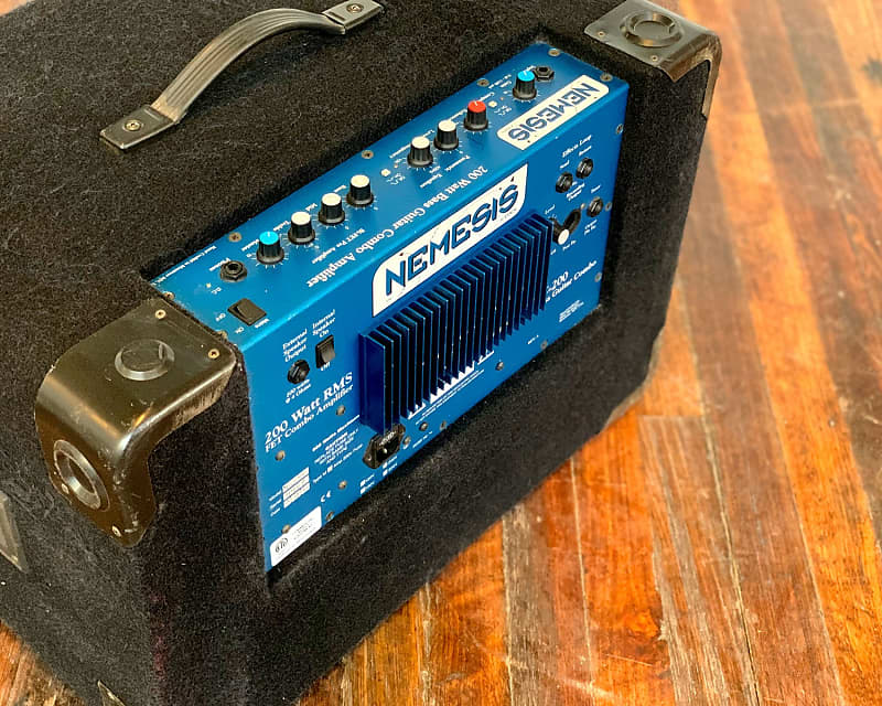 NEMESIS NC-200 200W コンボアンプ NEMESIS(ネメシス) / NC200 2×10 アンプ/NC200 2×10 | 中古品の