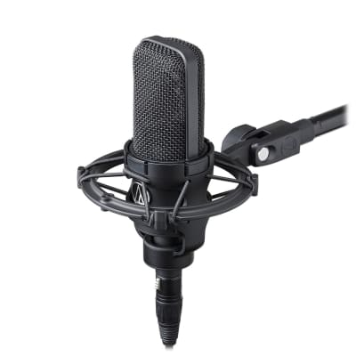 Audio-Technica AT4033a Large Diaphragm Cardioid Condenser Microphone image 2
