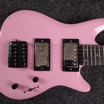 Alp Leaf 100 headless travel eletric guitar Pink image 5