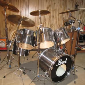 6 Piece Pearl Export Series 1995 Silver Drum Set with 5 Cymbols and Hi Hat image 3