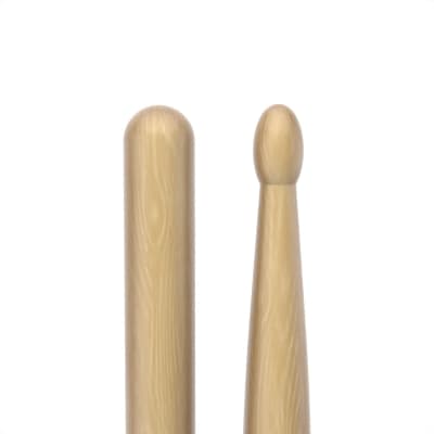 TX5BW Classic Forward 5B Hickory Pair of Drumstick, Oval Wood Tip image 4