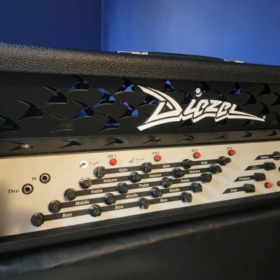 Diezel VH4 100 Watt Guitar Amp Head with Diezel 2x12 Cabinet image 4
