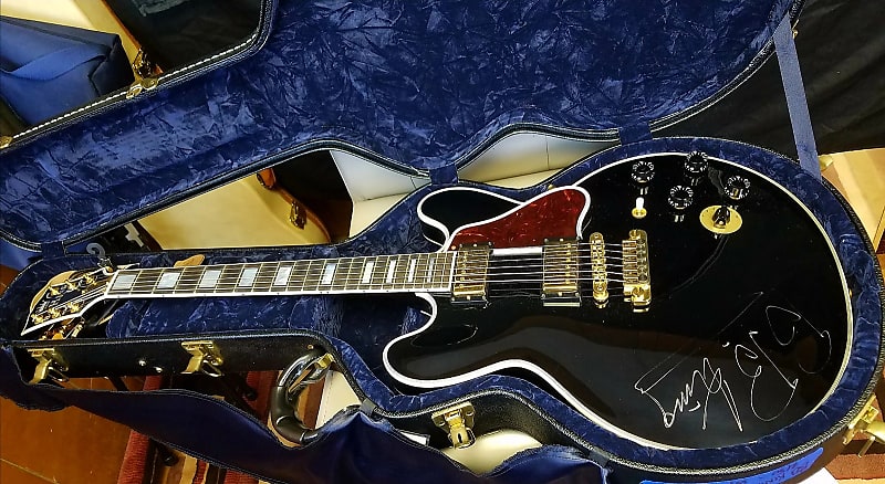 Autographed 2009 Gibson Custom BB King Lucille - Ebony , | Reverb