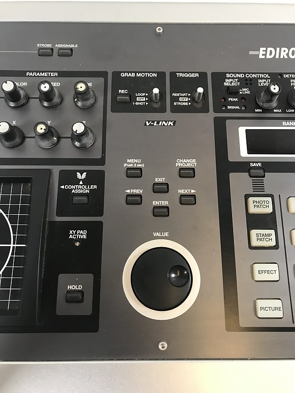 Roland Edirol CG-8 Visual Synthesizer | Reverb