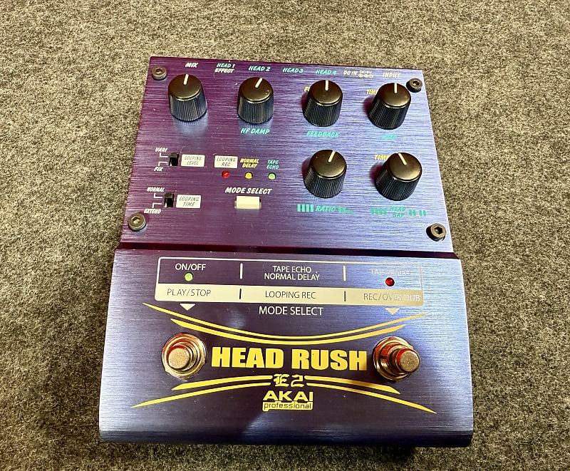 Akai E2 Headrush Delay/Looper | Reverb