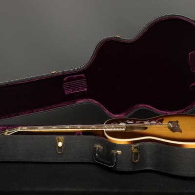Gibson Guitars - 1975 J-200 Artist - Used image 17