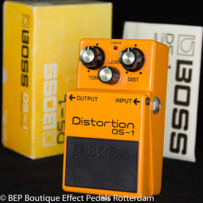 名機シンプルイズベスト1979年製BOSS DS-1 名機シンプルイズベスト1979年製BOSS DS-1 名機シンプルイズベスト