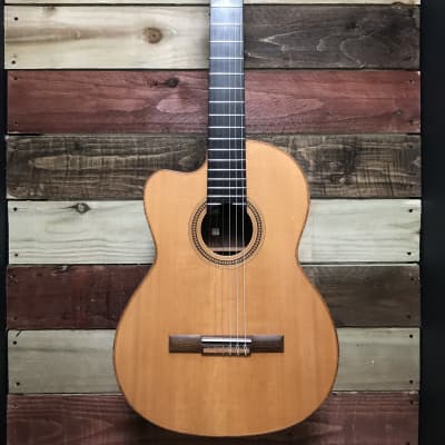 Lowden Master Built By George Lowden #353 Concert Classic Brazilian Left Hand 2001 - Natural image 10