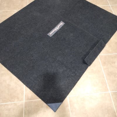 Road Runner Drum Rug Gray