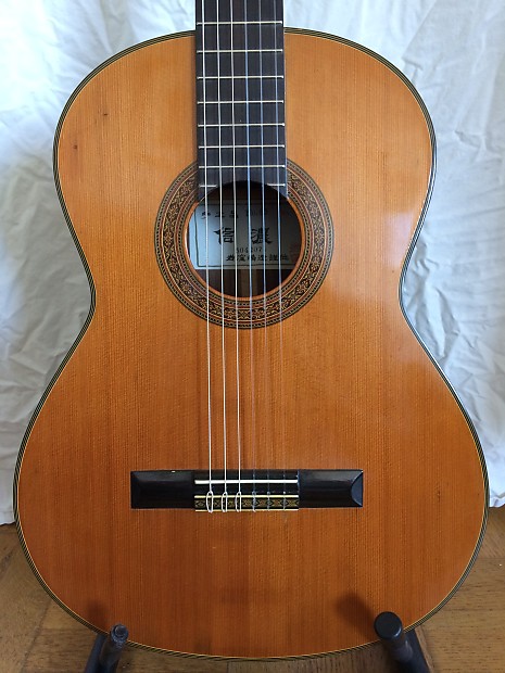 Shinano classical guitar top