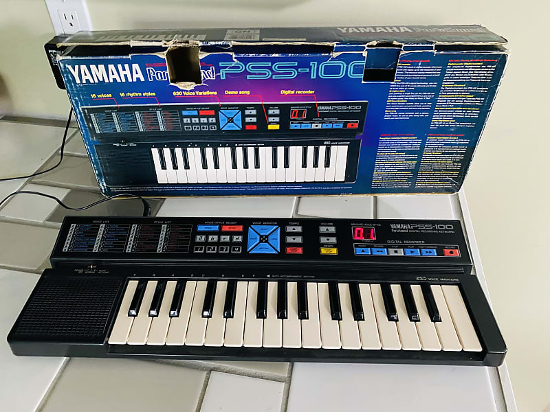 Yamaha PortaSound PSS-100 Digital Keyboard Piano with Box | Reverb