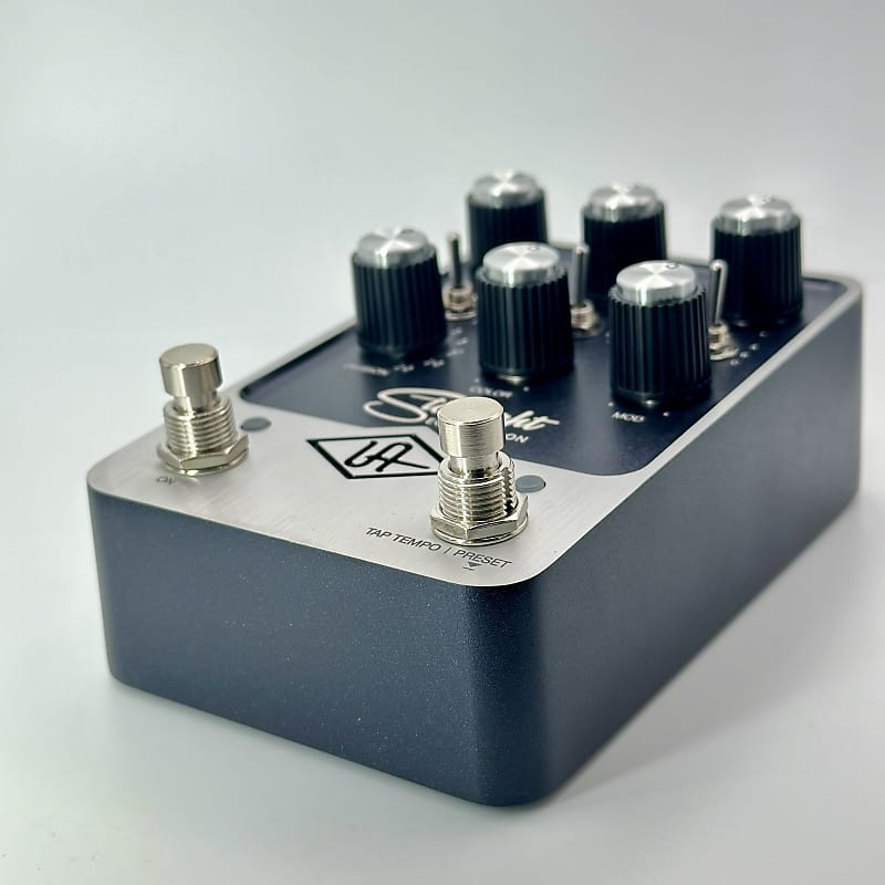 Universal Audio Starlight Echo Station | Reverb