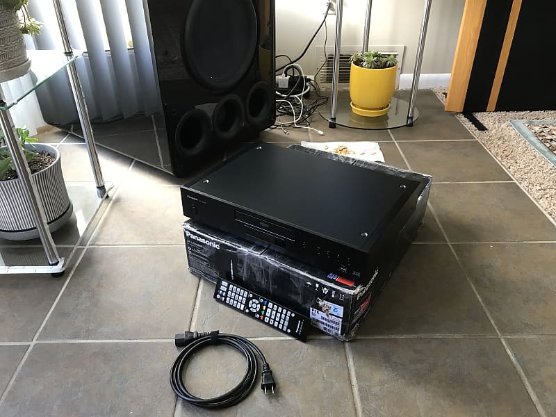 Panasonic DPUB9000P1K 4K Reference BluRay Player In Mint Reverb