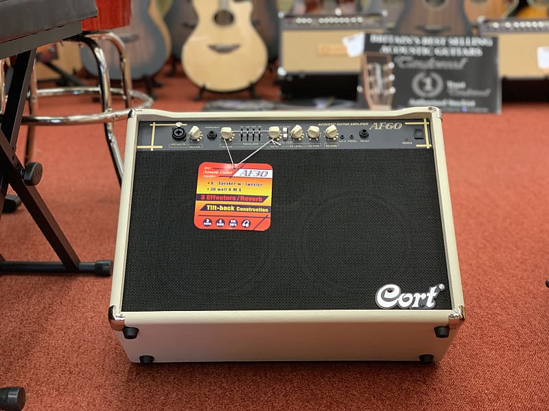 CORT AF60 Amplificatore per chitarra acustica 60w