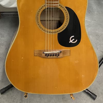 EPIPHONE FT-350 acoustic guitars