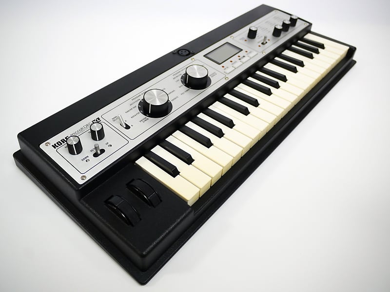 KORG microKORG XL シンセサイザー Korg MicroKorg XL 37-Key Synthesizer/Vocoder | Reverb