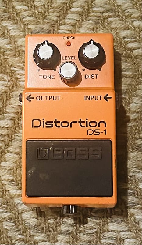 Boss DS-1 Distortion