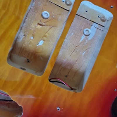 no-name HH 5-string bass body red/orange burst image 5