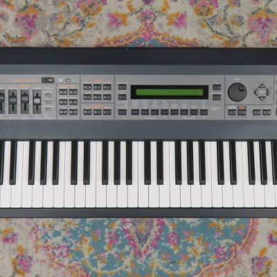 Roland XV-88 128 Voice Expandable Synthesizer Synthesizer (Cleveland, OH)